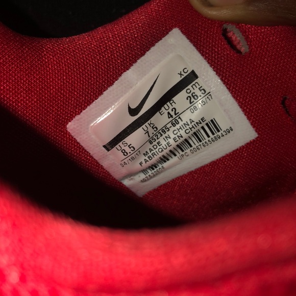 Kyrie 3 Red Suede SZ 8.5 - Picture 5 of 6